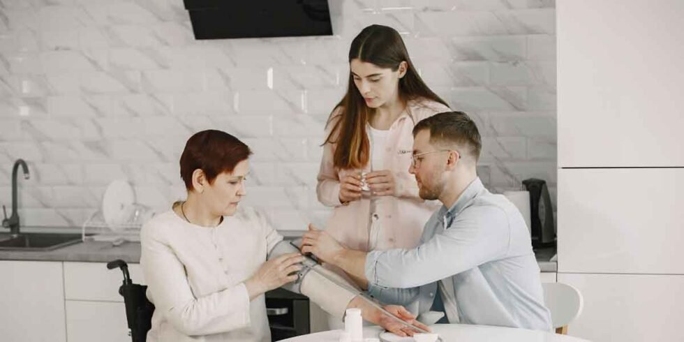 Questions Nurses Should Ask Before Choosing a DNP Family Nurse Practitioner Program