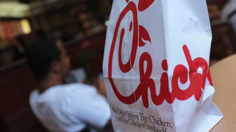 How Much Does Chick-fil-A Pay