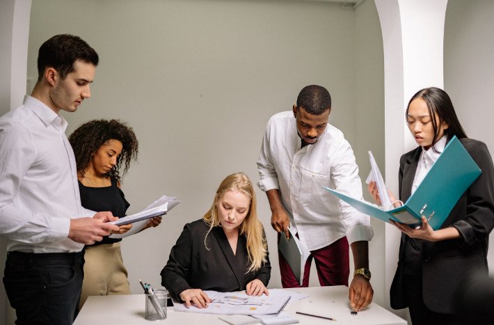 tips-to-build-a-team-that-supports-your-business-o-1