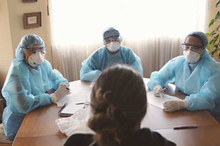 How to Build a Nursing Leadership Career Without Losing Sight of Patient Care